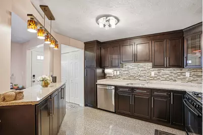 237 South St #6, Shrewsbury, MA 01545 - Photo 5