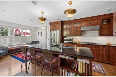 11 Prospect St, Dartmouth, MA 02748 - Photo 5