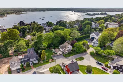 11 Prospect St, Dartmouth, MA 02748 - Photo 29