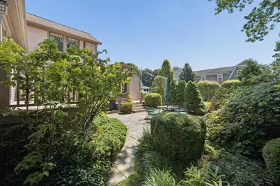 11 Prospect St, Dartmouth, MA 02748 - Photo 27