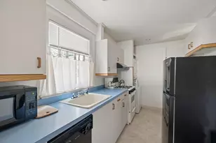 11 Prospect St, Dartmouth, MA 02748 - Photo 25