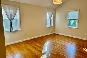 185 Summer St, Watertown, MA 02472 - Photo 5