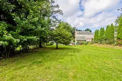 140 Winton Street, Springfield, MA 01108 - Photo 7
