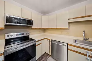 90 Sea St, Weymouth, MA 02191 - Photo 7