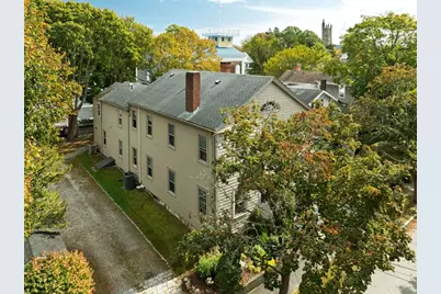 51 William St #2, Fairhaven, MA 02719 - Photo 5