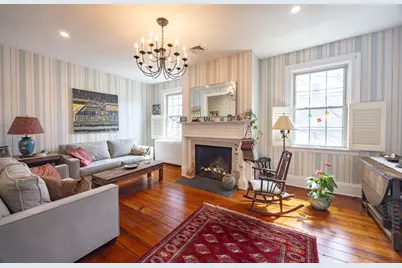 51 William St #2, Fairhaven, MA 02719 - Photo 17