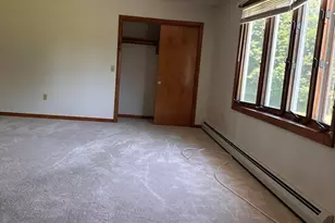 167 Townsend St, Fitchburg, MA 01420 - Photo 13