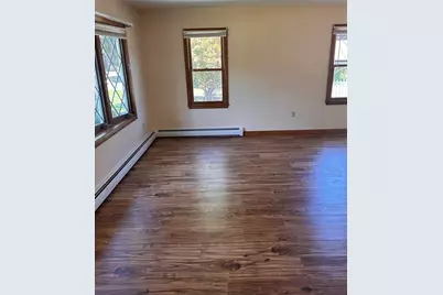 167 Townsend St #167, Fitchburg, MA 01420 - Photo 5