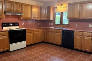 167 Townsend St, Fitchburg, MA 01420 - Photo 3