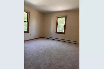 167 Townsend St #167, Fitchburg, MA 01420 - Photo 7