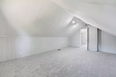 78 Wollaston St, Springfield, MA 01119 - Photo 21