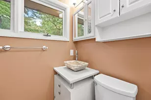 9 Flintlock Ln, Amherst, MA 01002 - Photo 29