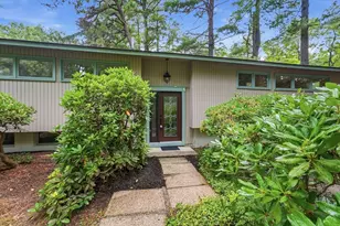 9 Flintlock Ln, Amherst, MA 01002 - Photo 1