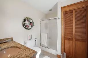 41 Cottage St, Amherst, MA 01002 - Photo 29