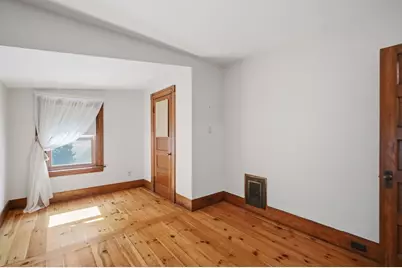 41 Cottage St, Amherst, MA 01002 - Photo 27