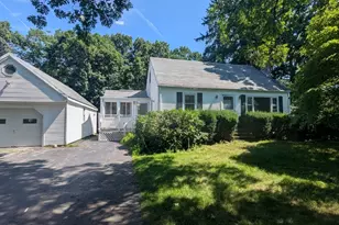 3 Wayne Dr, Foxboro, MA 02035 - Photo 1