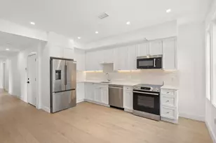 32 Orkney Rd, Boston, MA 02135 - Photo 5