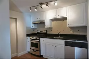 192 Central St, Somerville, MA 02145 - Photo 3