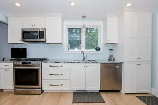 30 Park St, Mattapoisett, MA 02739 - Photo 7