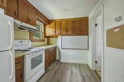 229-261 Belchertown Rd, Amherst, MA 01002 - Photo 11