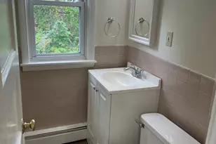 175 Grattan, Chicopee, MA 01020 - Photo 15