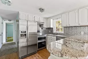 353 Carver Rd, Plymouth, MA 02360 - Photo 5