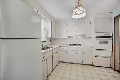 111 Crestfield Dr, Brockton, MA 02302 - Photo 13