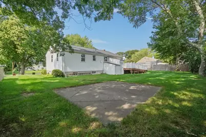 111 Crestfield Dr, Brockton, MA 02302 - Photo 33