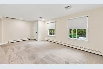81 Warren Rd, Townsend, MA 01469 - Photo 9