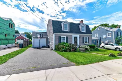 873 E Squantum St, Quincy, MA 02171 - Photo 3