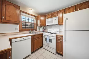 C26 Scotty Hollow Dr, Chelmsford, MA 01863 - Photo 3