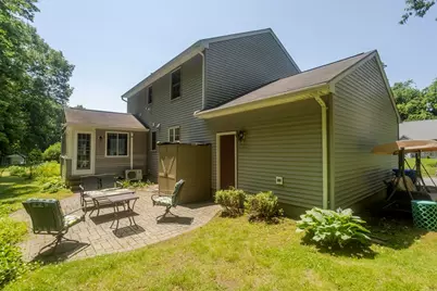 10 Scott Hollow, Holyoke, MA 01040 - Photo 5