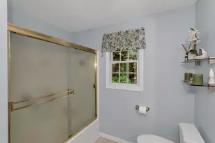 10 Scott Hollow, Holyoke, MA 01040 - Photo 37
