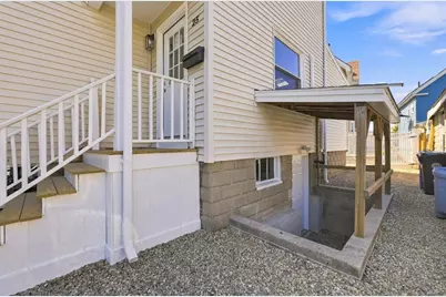 25 Leland St, Malden, MA 02148 - Photo 35