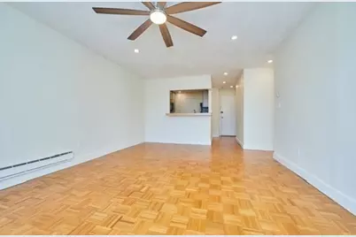 18 Pond St #23, Boston, MA 02130 - Photo 9