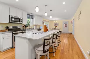 12 Merritt, Groveland, MA 01834 - Photo 3