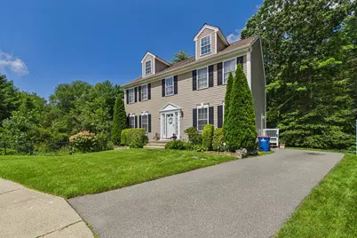 76 Erin Ct., New Bedford, MA 02745 - Photo 3