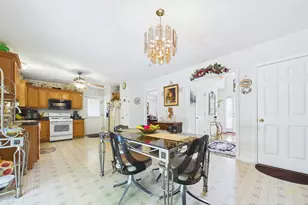 76 Erin Ct, New Bedford, MA 02745 - Photo 15