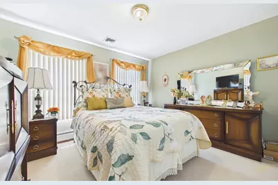 76 Erin Ct., New Bedford, MA 02745 - Photo 23