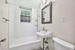 205 Mt Auburn, Cambridge, MA 02138 - Photo 23