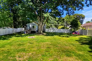 62 Tennyson St, Worcester, MA 01610 - Photo 23