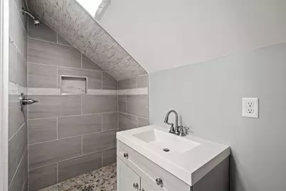 62 Tennyson Street, Worcester, MA 01610 - Photo 19