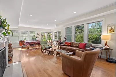 37-39 Beaconsfield Road, Brookline, MA 02445 - Photo 5
