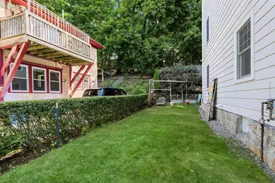 37-39 Beaconsfield Road, Brookline, MA 02445 - Photo 9