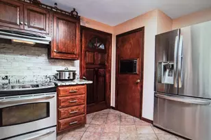 54 Lancaster Rd, Clinton, MA 01510 - Photo 9
