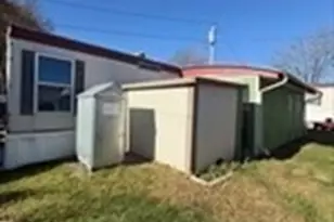 557 SW Cutoff, Worcester, MA 01607 - Photo 19