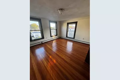 7 Sewall St #3, Marblehead, MA 01945 - Photo 7