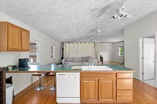 146 Dana Ave, Boston, MA 02136 - Photo 3