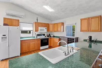 146 Dana Ave #R, Boston, MA 02136 - Photo 11