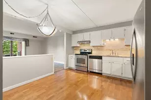148 Marble St, Stoneham, MA 02180 - Photo 9